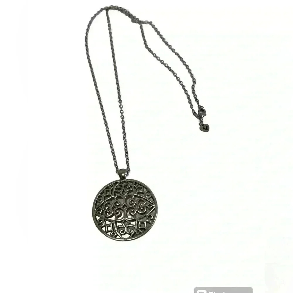 American Eagle necklace